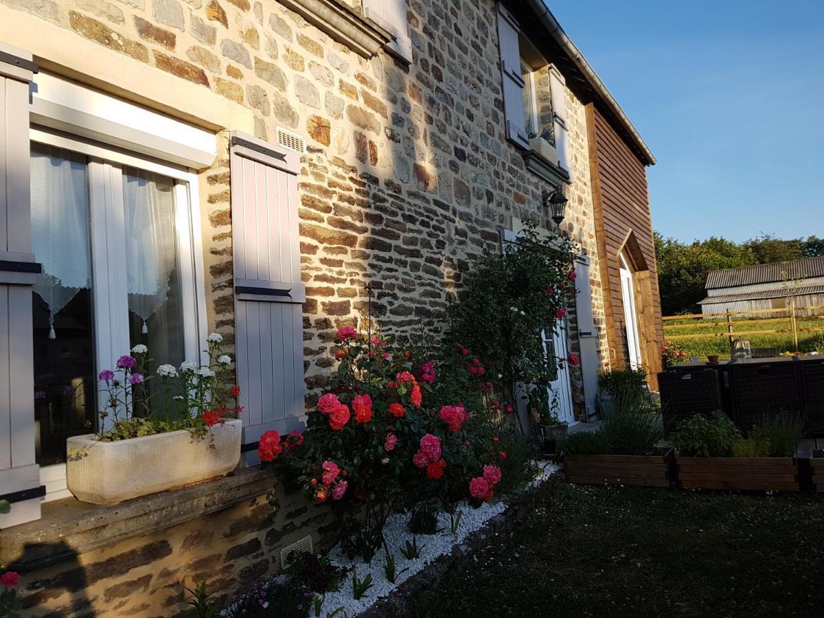 La Bastide Du Bonheur Chambres Et Tables D'Hotes Ger  Exterior photo
